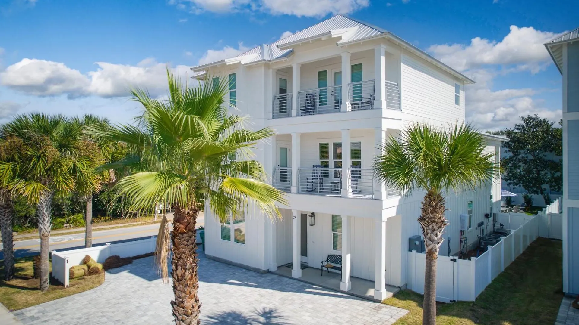 Crystal Sands By Avantstay Walk To The Beach Destin 0*,  ABD